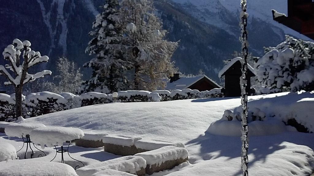 Chalet Hotel La Savoyarde Chamonix Ngoại thất bức ảnh