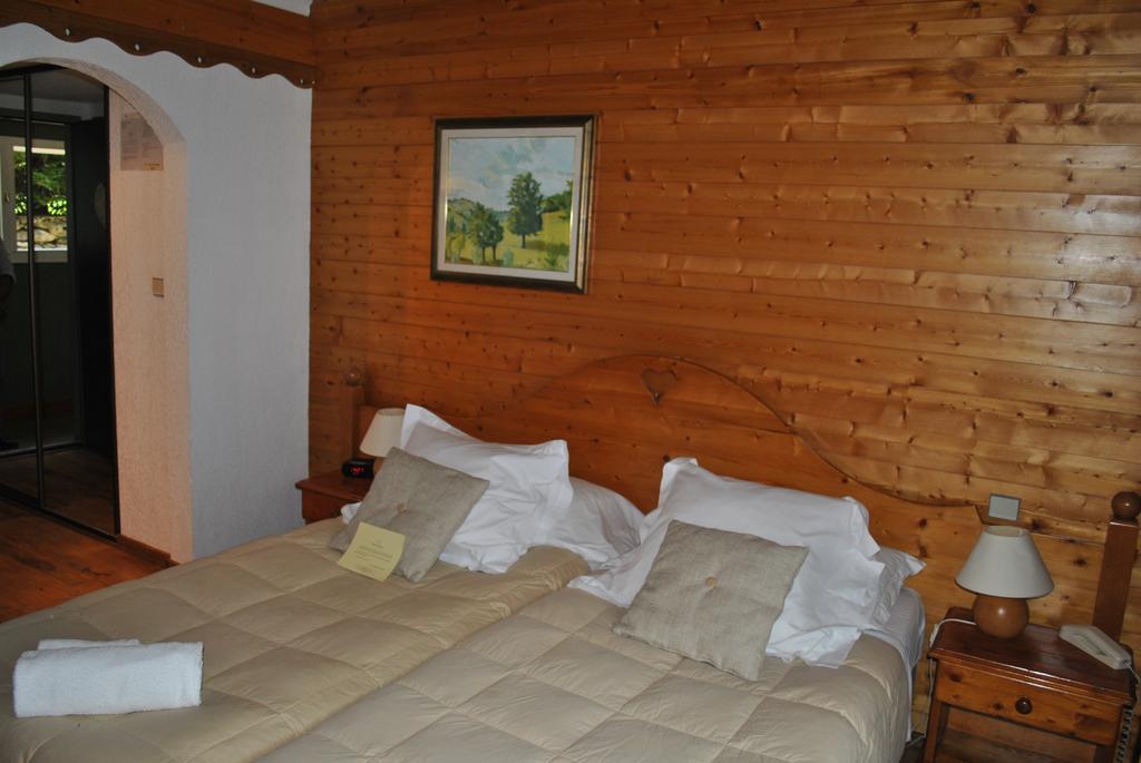 Chalet Hotel La Savoyarde Chamonix Phòng bức ảnh
